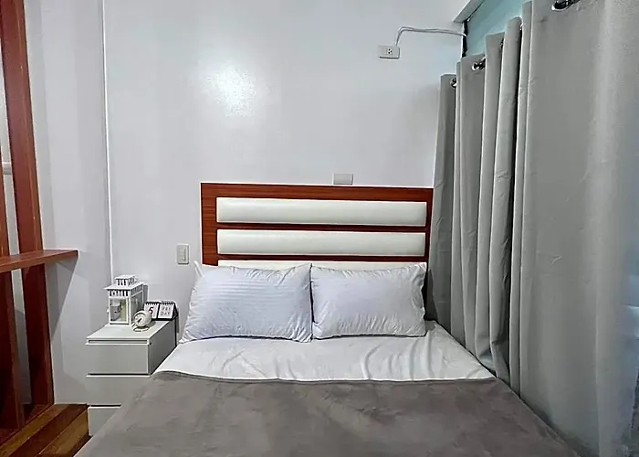 Spacious With Balcony Within The Queen *
